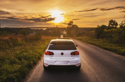 Volkswagen Golf / R / GTI