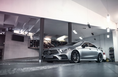 Mercedes-Benz pics