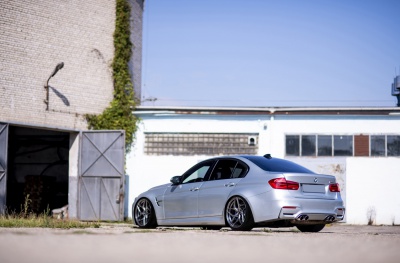 BMW images