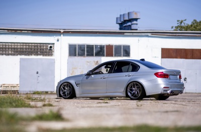 BMW JR35