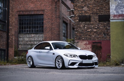 BMW 2 Series / M2