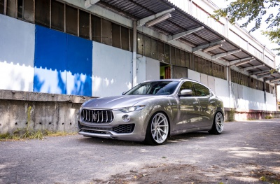 Maserati japan racing wheels