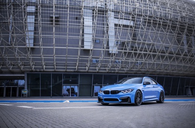 BMW 4 Series / M4