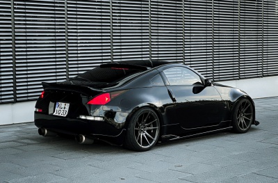 Nissan Hyper Black