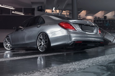 Mercedes-Benz japan racing rim details