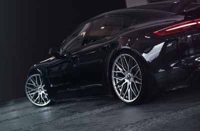 Porsche japan racing wheels details