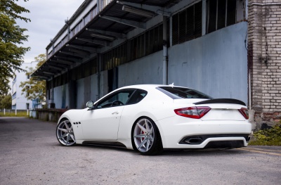 Maserati japan racing rims