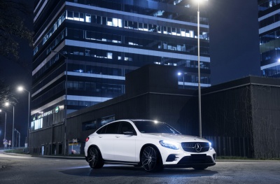 Mercedes-Benz Gloss Black Machined Face