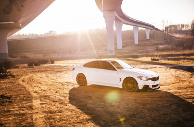 BMW 4 Series / M4