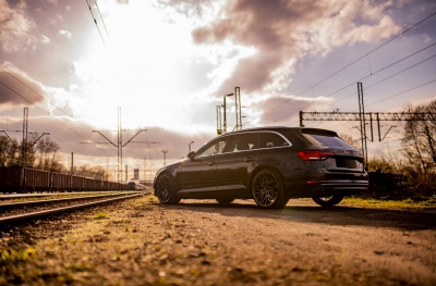 Audi Black Brushed Tinted Face