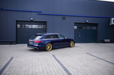 Audi Gloss Gold