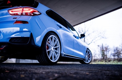 Hyundai japan racing rim details