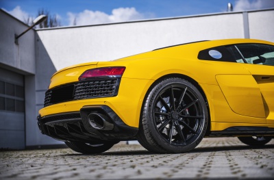 Audi R8