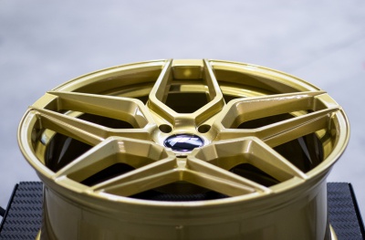 JR34 Gloss Gold