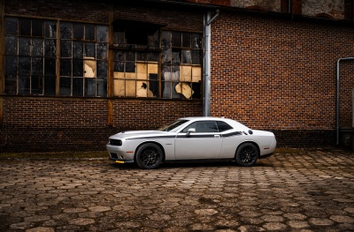 Dodge Glossy Black