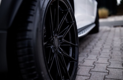 Mercedes-Benz japan racing rim details