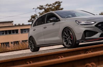 Hyundai japan racing rims