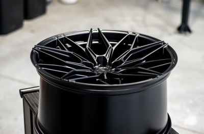 JR46 Matt Black