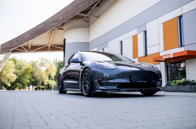 Tesla japan racing rim details