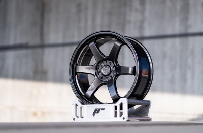 SL03 Gloss Graphite