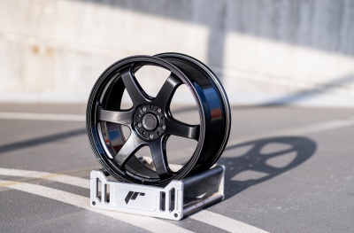 SL03 Gloss Graphite