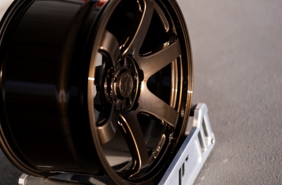 SL03 Gloss Bronze