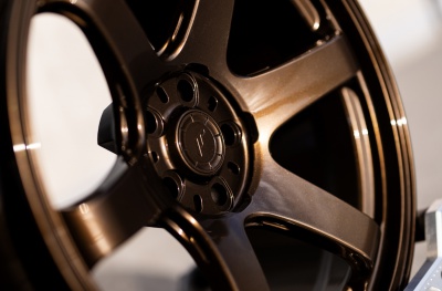 SL03 Gloss Bronze
