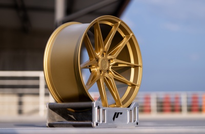 JR44 Matt Gold
