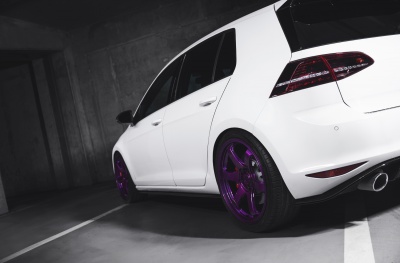 Volkswagen Gloss Candy Violet
