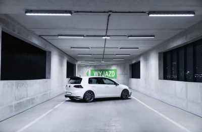 Volkswagen Golf / R / GTI