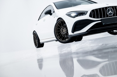 Mercedes-Benz pics