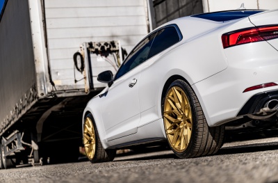 Audi JR46