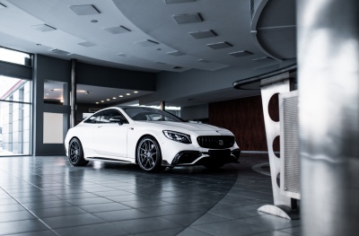 Mercedes-Benz JR44