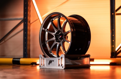 JR5 Hyper Black