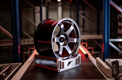 JR3 Hyper Black