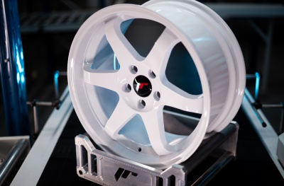 JR3 White