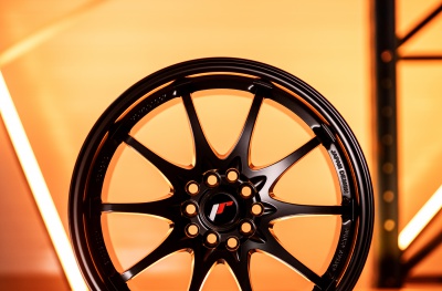 JR5 Matt Black