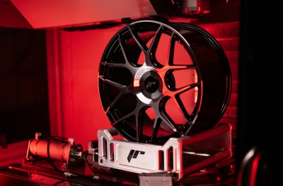 JR18 Gloss Black Machined Face