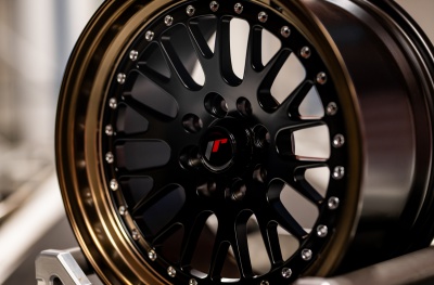 JR10 Matt Black Bronze Lip