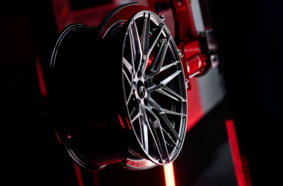 JR28 Hyper Black
