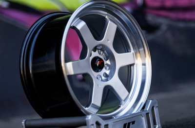 JR12 japan racing wheels