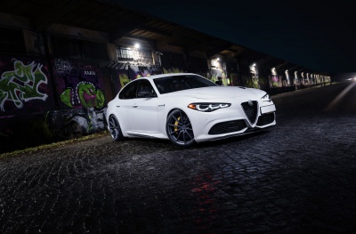 Alfa Romeo pictures