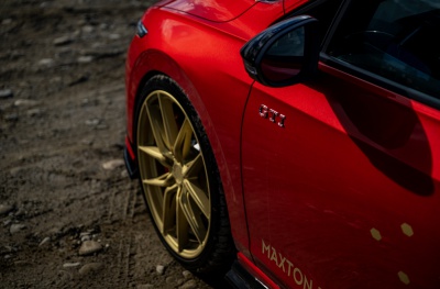 Volkswagen Golf / R / GTI