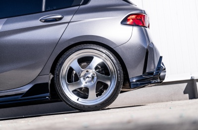 BMW JR15