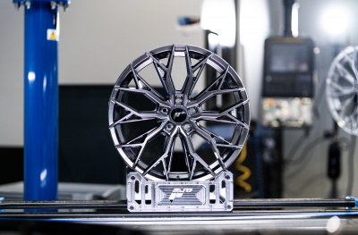 JR49 Hyper Black