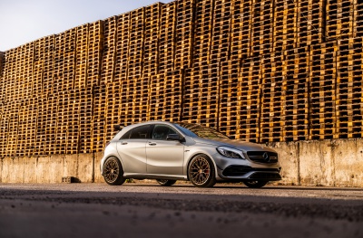 Mercedes-Benz JR48