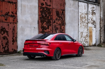 Audi JR48