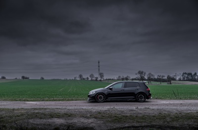 Volkswagen Golf / R / GTI