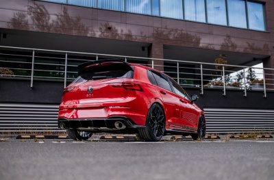 Volkswagen Golf / R / GTI