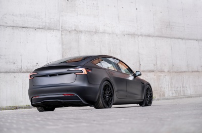 Tesla japan racing rims